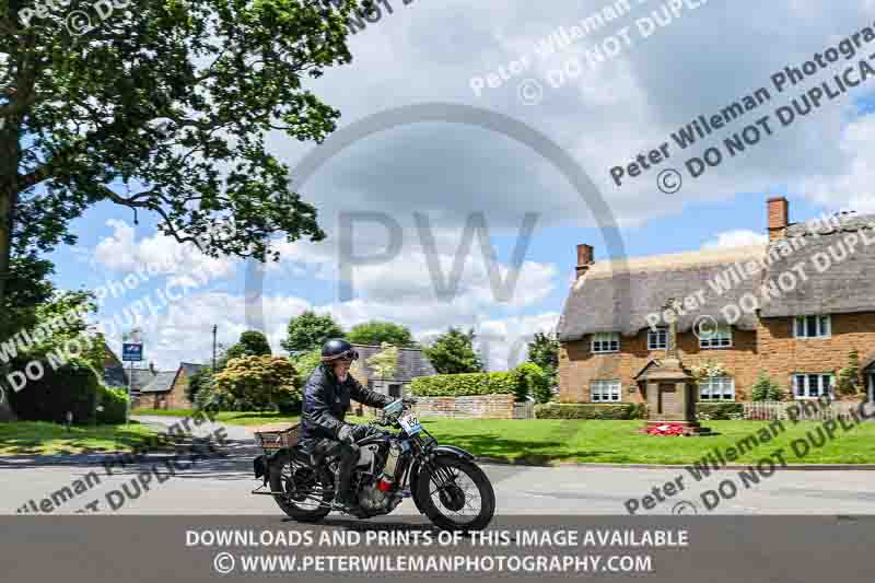 Vintage motorcycle club;eventdigitalimages;no limits trackdays;peter wileman photography;vintage motocycles;vmcc banbury run photographs